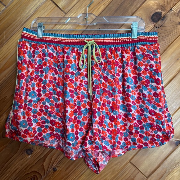 Free People Red and Blue Floral Pajama Shorts Size Large - Picture 1 of 5